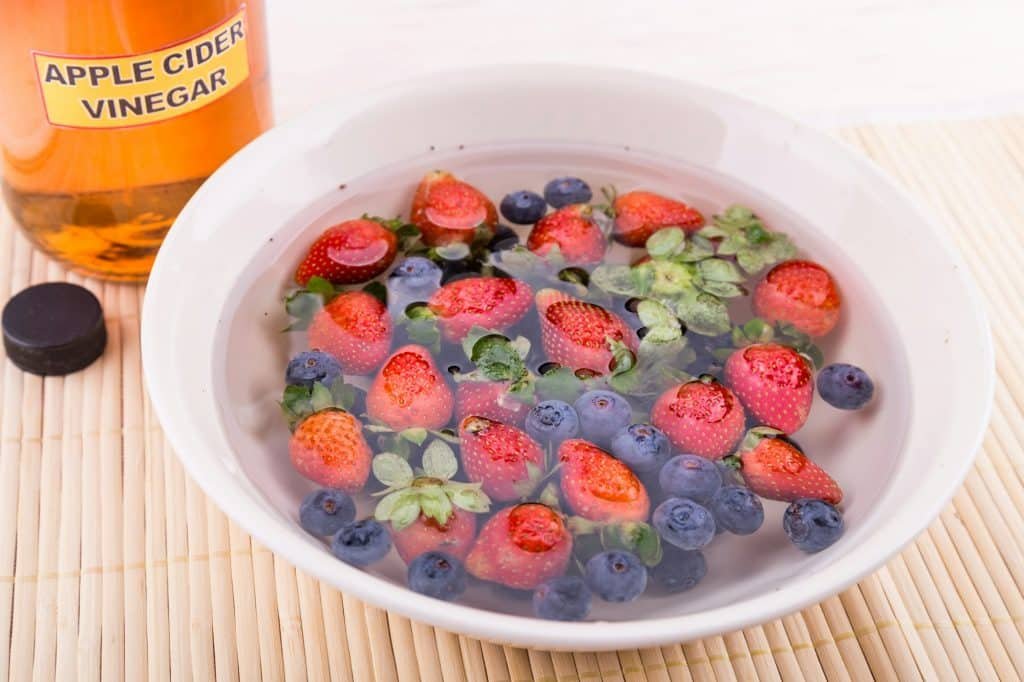 Apple cider vinegar neutralize pesticides found on fruits and ve